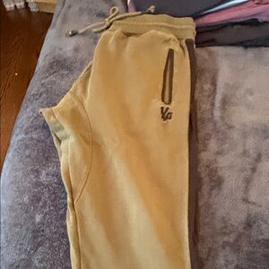 Youngla Jogger Pants